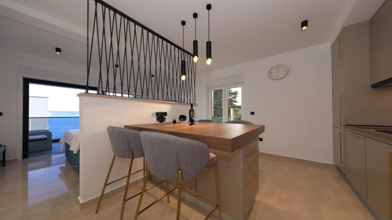 Apartman Adastra *